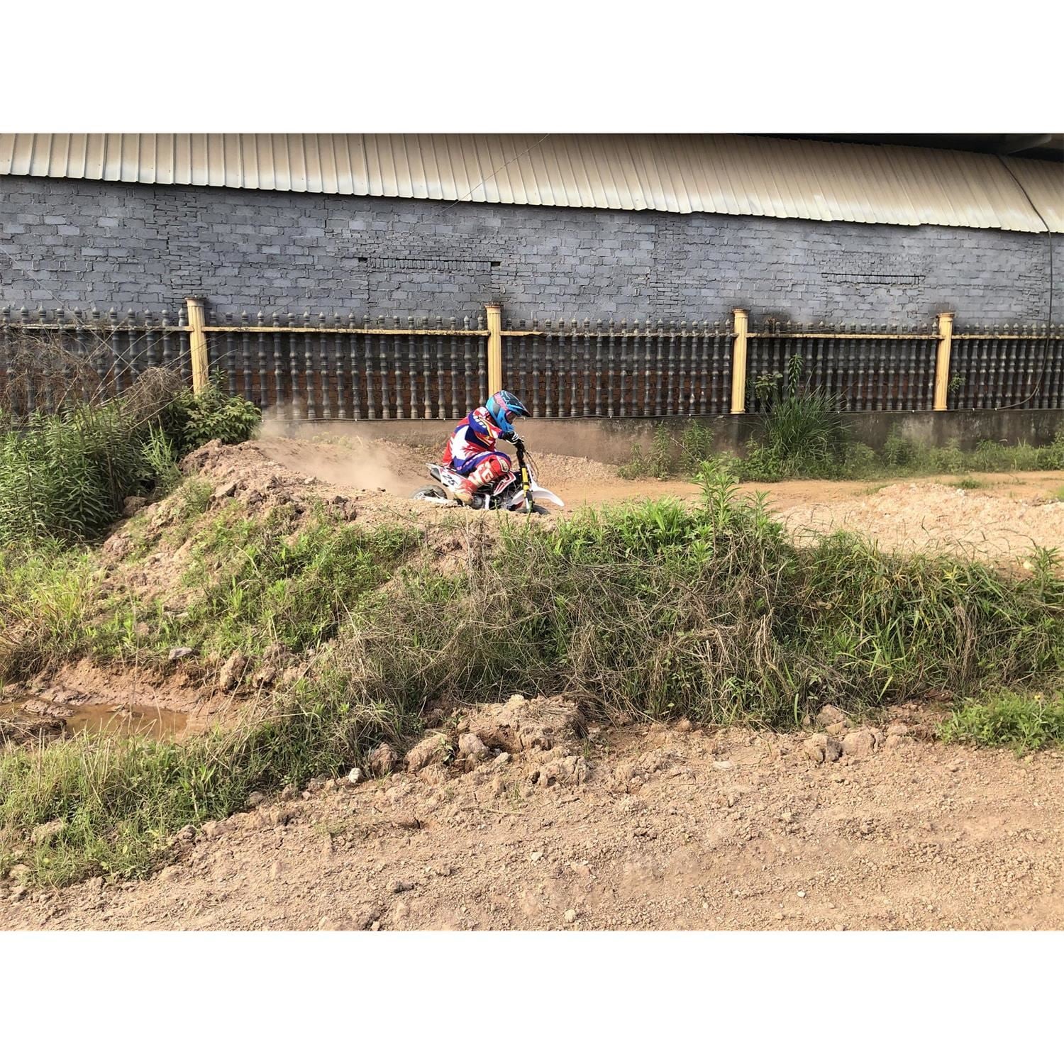 M2R Racing 90R 90cc Motorbike 10/10 62cm Semi-Auto Mini Pit Bike image 12