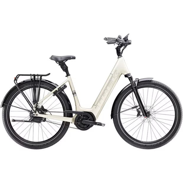 District+ 5 Belt Lowstep 2026 Electric Hybrid Bike image 0